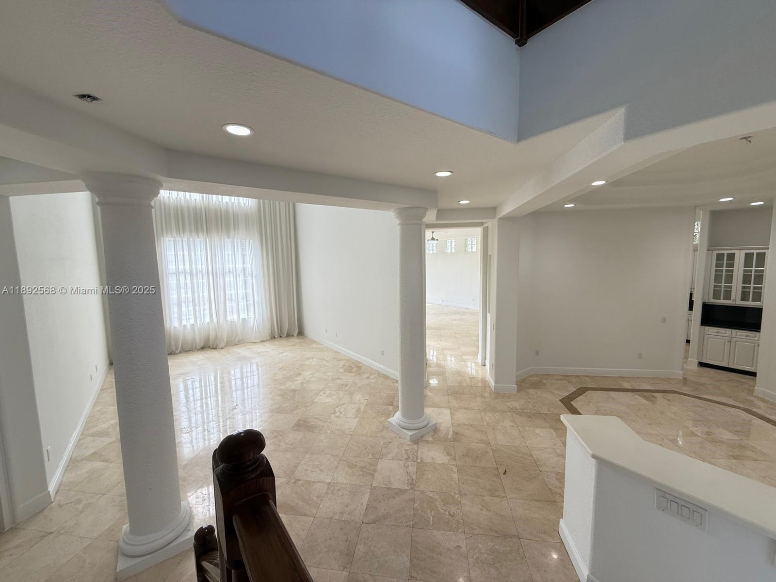 THREE ISLANDS 3RD SEC - Residential Lease