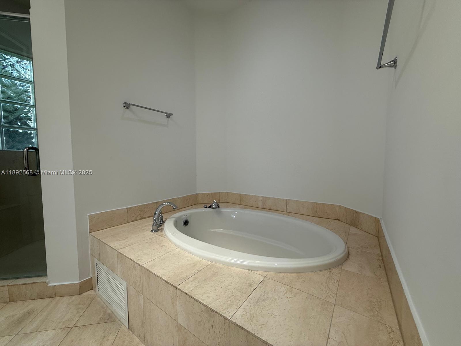 THREE ISLANDS 3RD SEC - Residential Lease