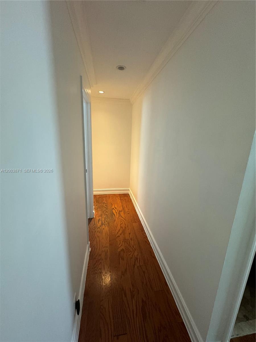 WOODSIDE ARMS CONDO - Residential Lease