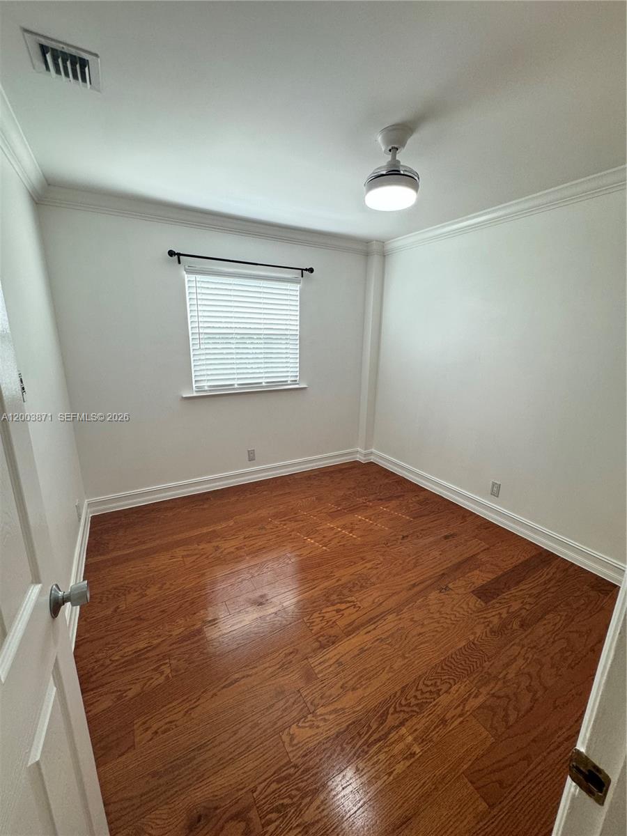 WOODSIDE ARMS CONDO - Residential Lease