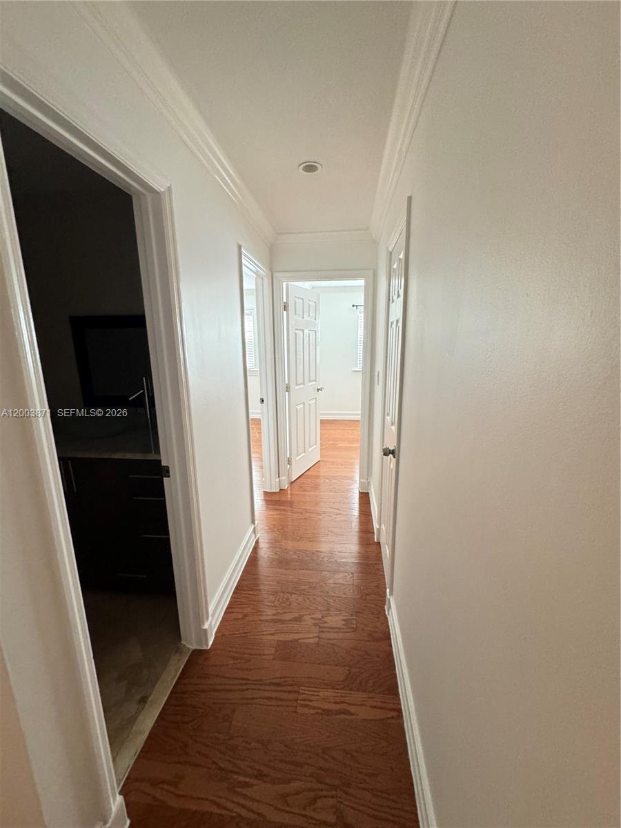 WOODSIDE ARMS CONDO - Residential Lease