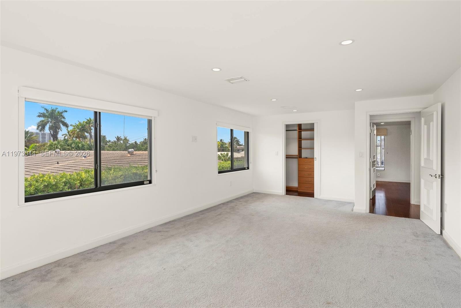 GOLDEN ISLES SEC - Residential