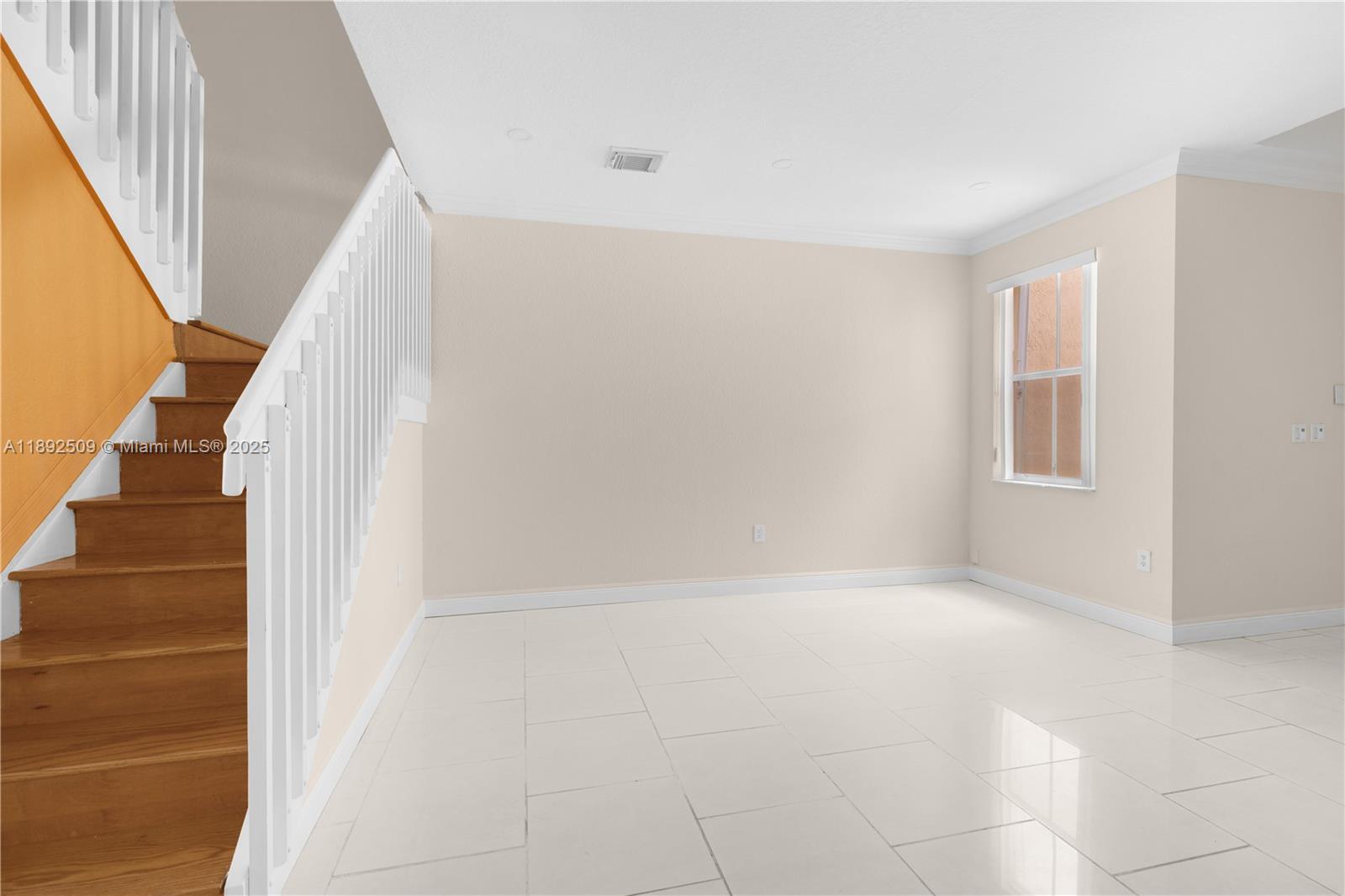 KENDALL BREEZE SOUTH - Residential Lease