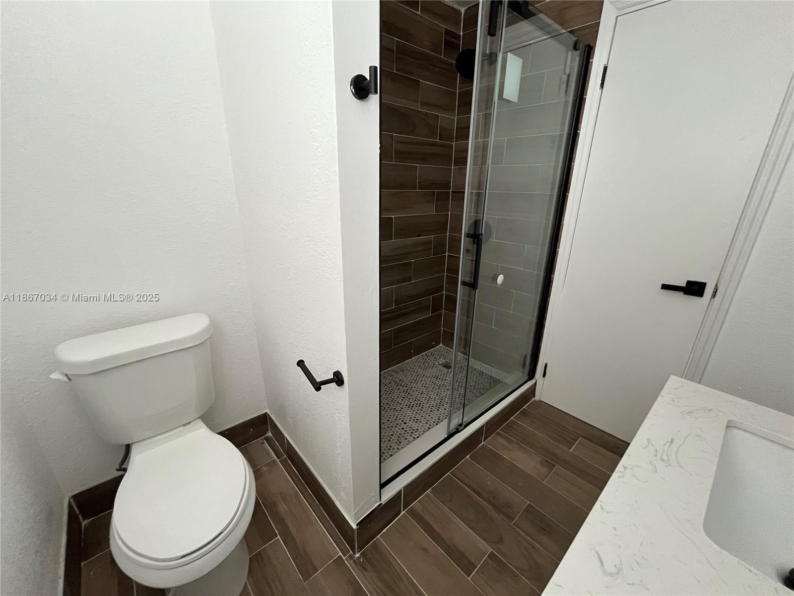 BREEZESWEPT PARK ESTATES - Residential Lease