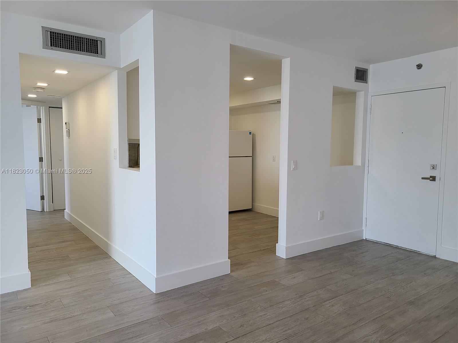 2851 Ne 183rd St 1812E, Aventura, Miami-Dade County, Florida - 2 Bedrooms  
2 Bathrooms - 