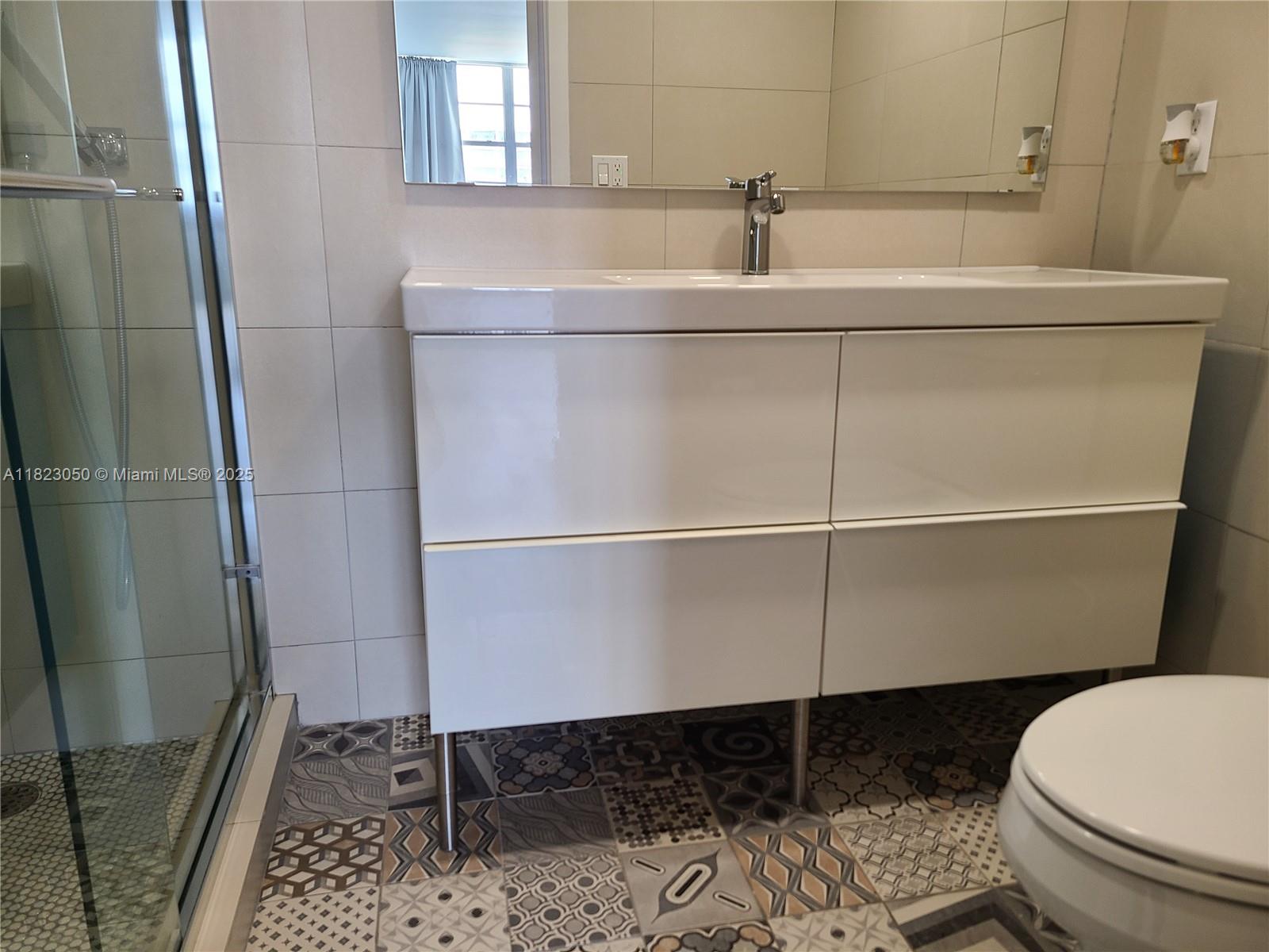 ADMIRALS PORT CONDO WEST - Residential Lease