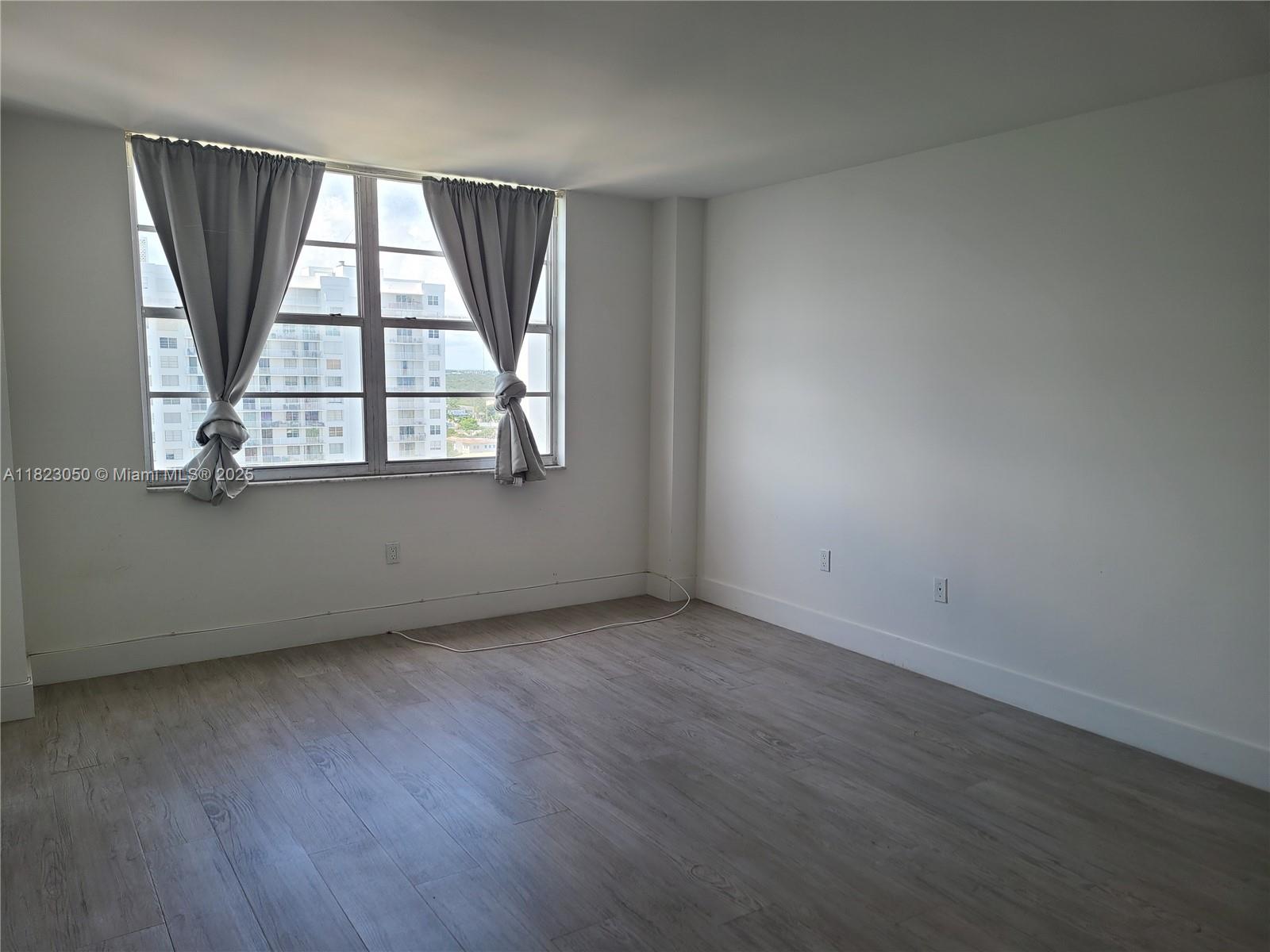 ADMIRALS PORT CONDO WEST - Residential Lease