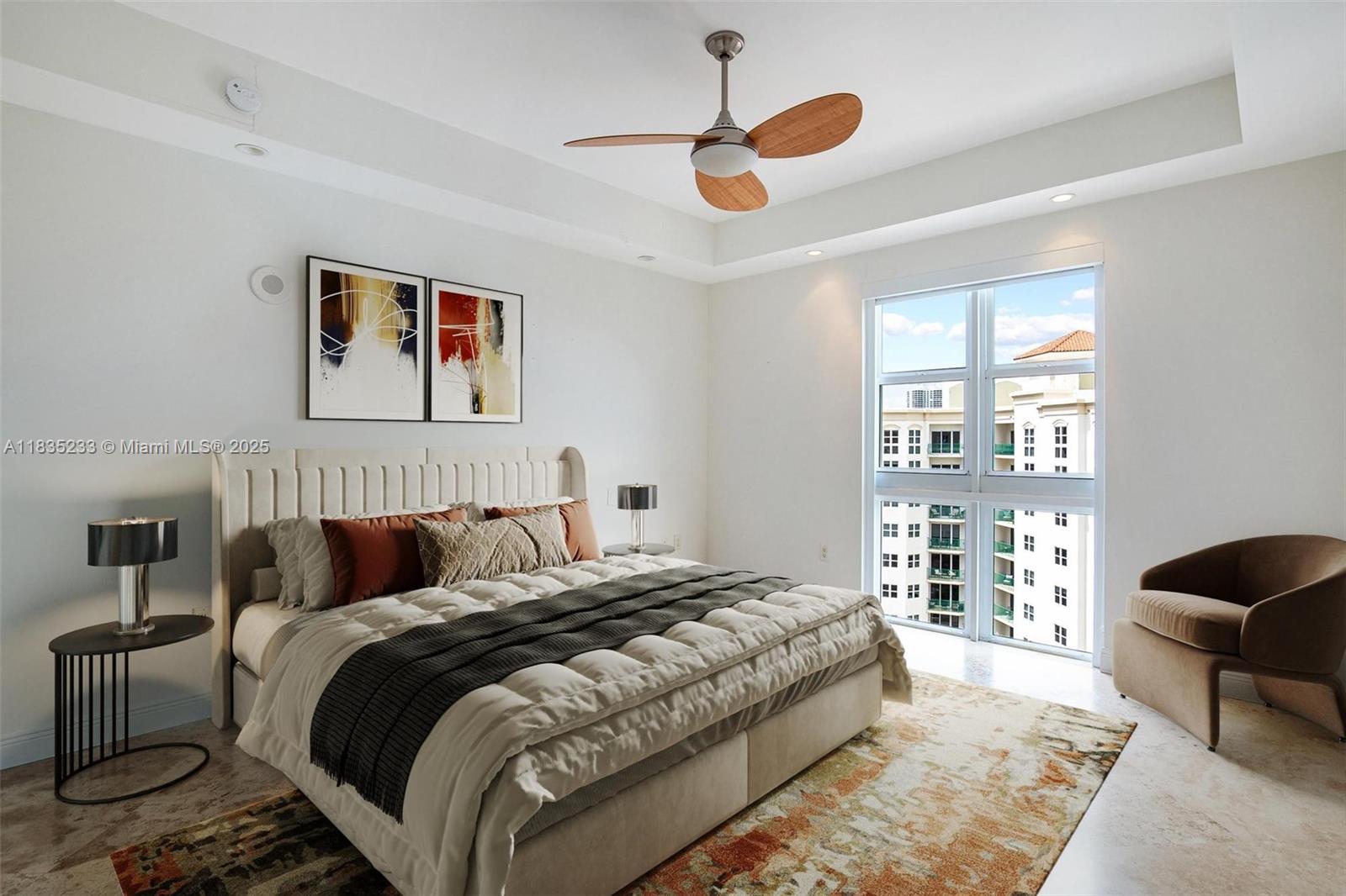 TURNBERRY VLG NO TOWER CO - Residential