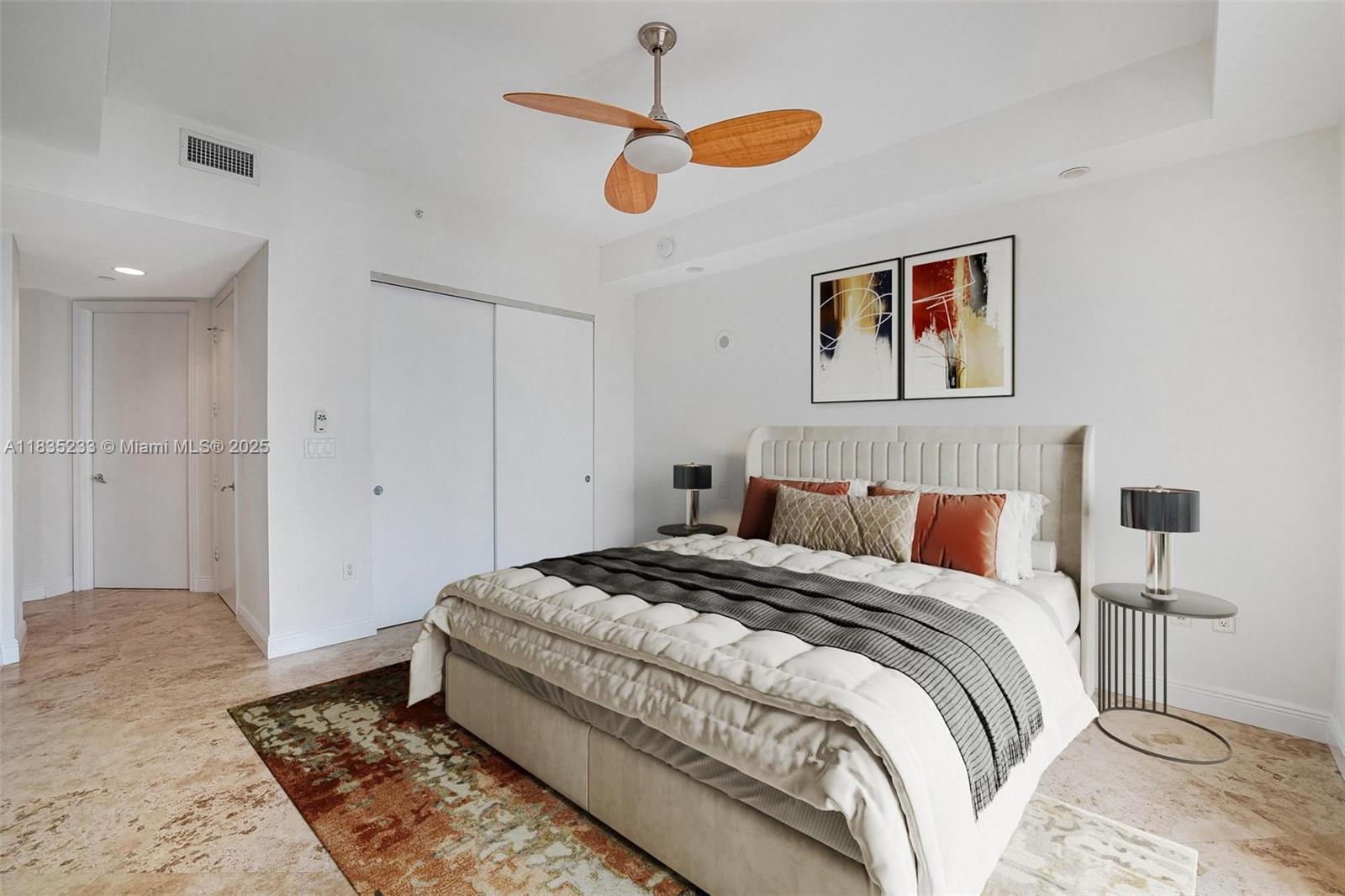 TURNBERRY VLG NO TOWER CO - Residential