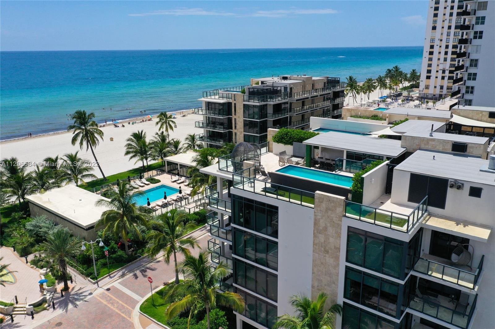 SAGE BEACH CONDO - Residential