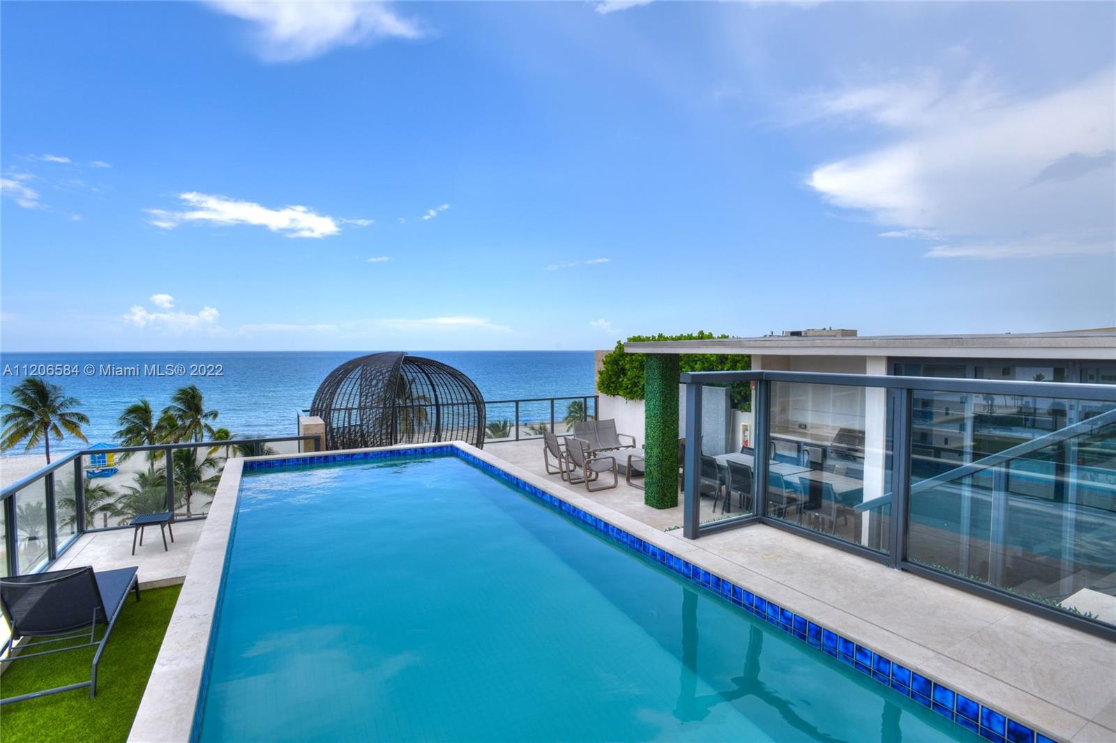 SAGE BEACH CONDO - Residential