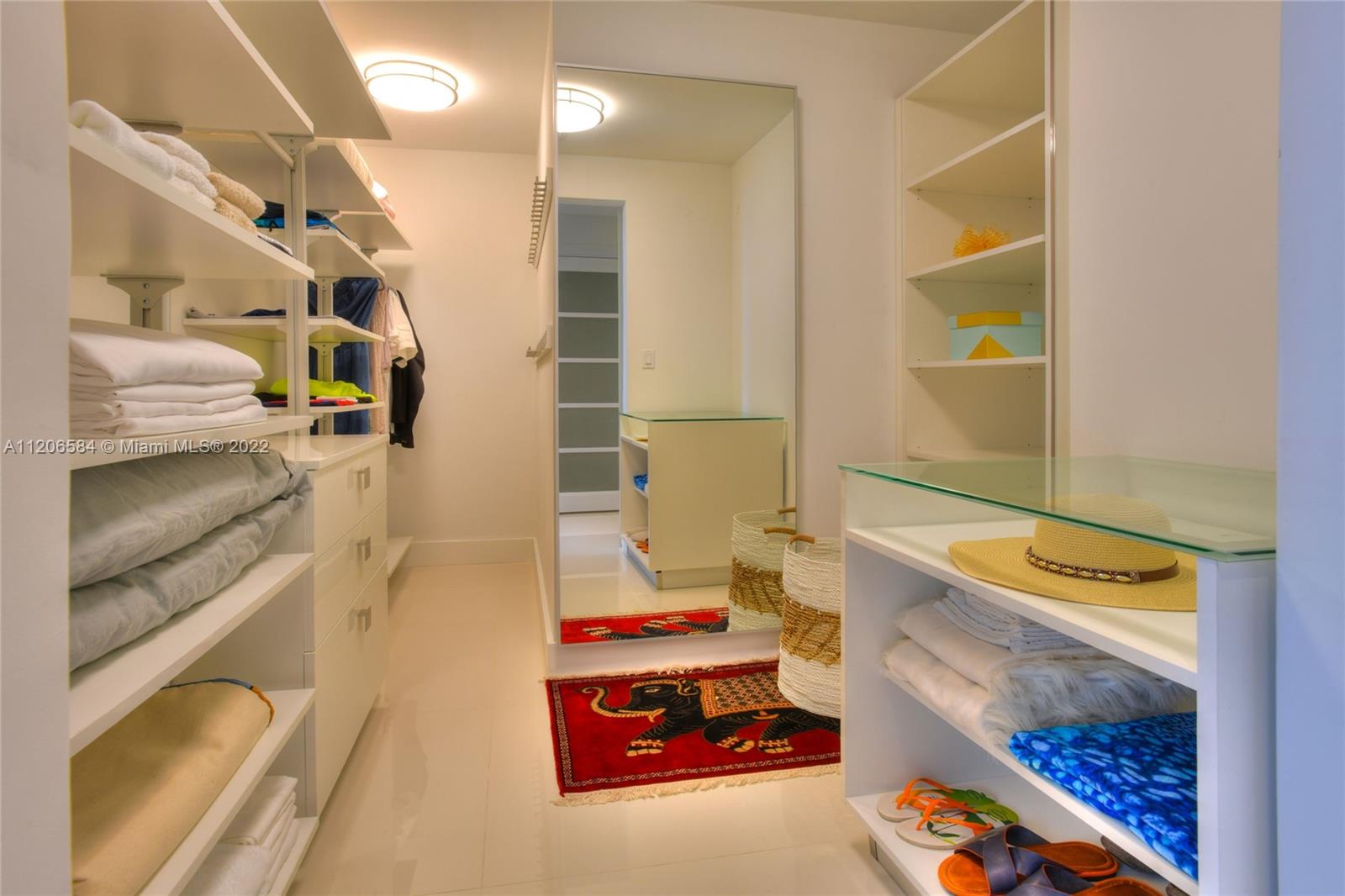 SAGE BEACH CONDO - Residential