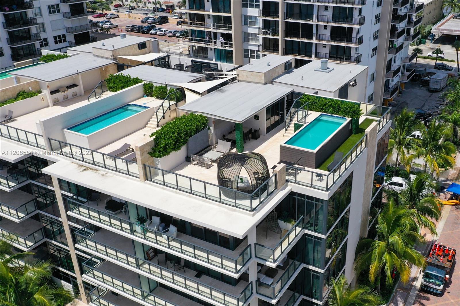 SAGE BEACH CONDO - Residential