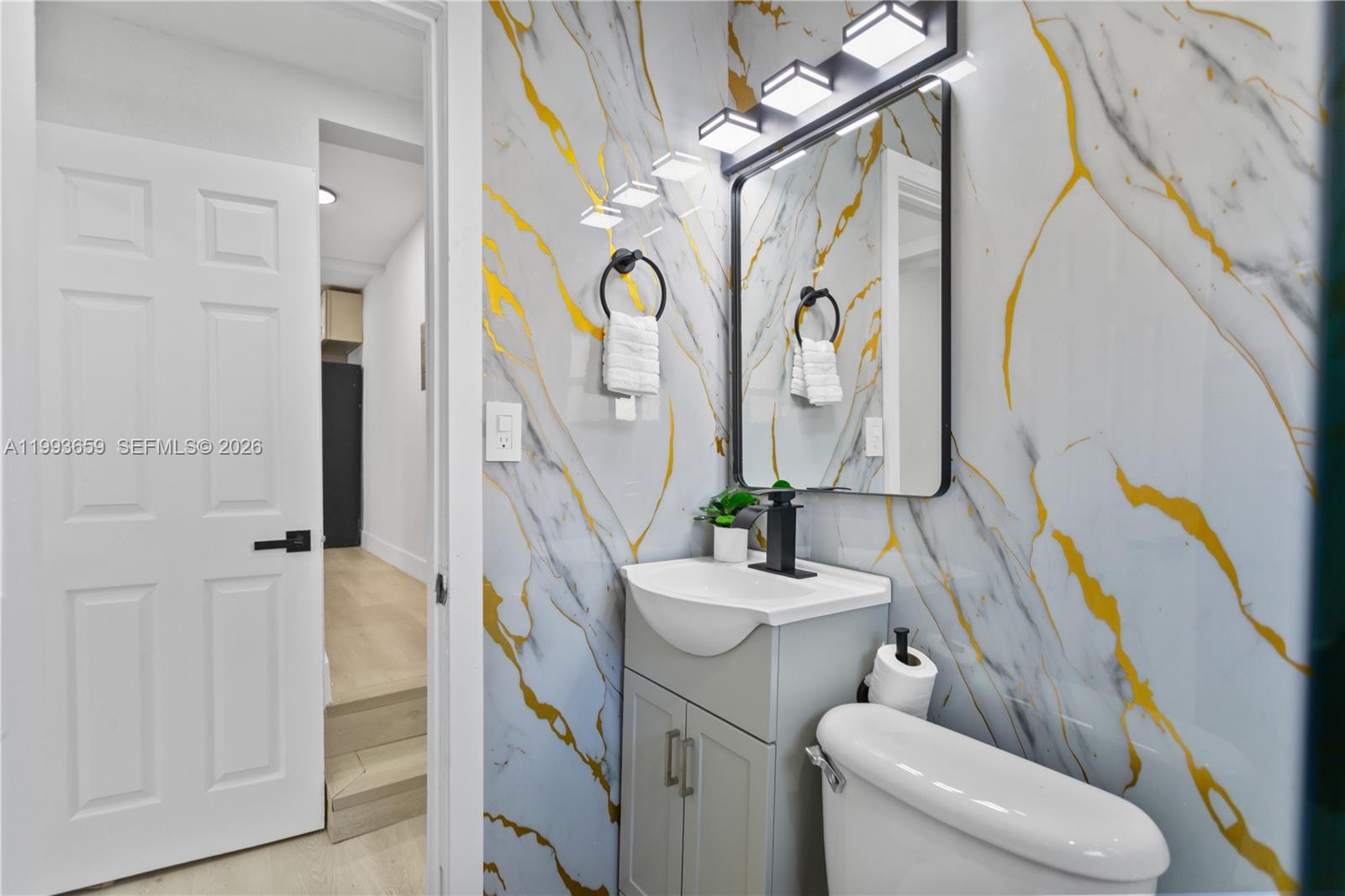 HIALEAH 7TH ADDN - Residential