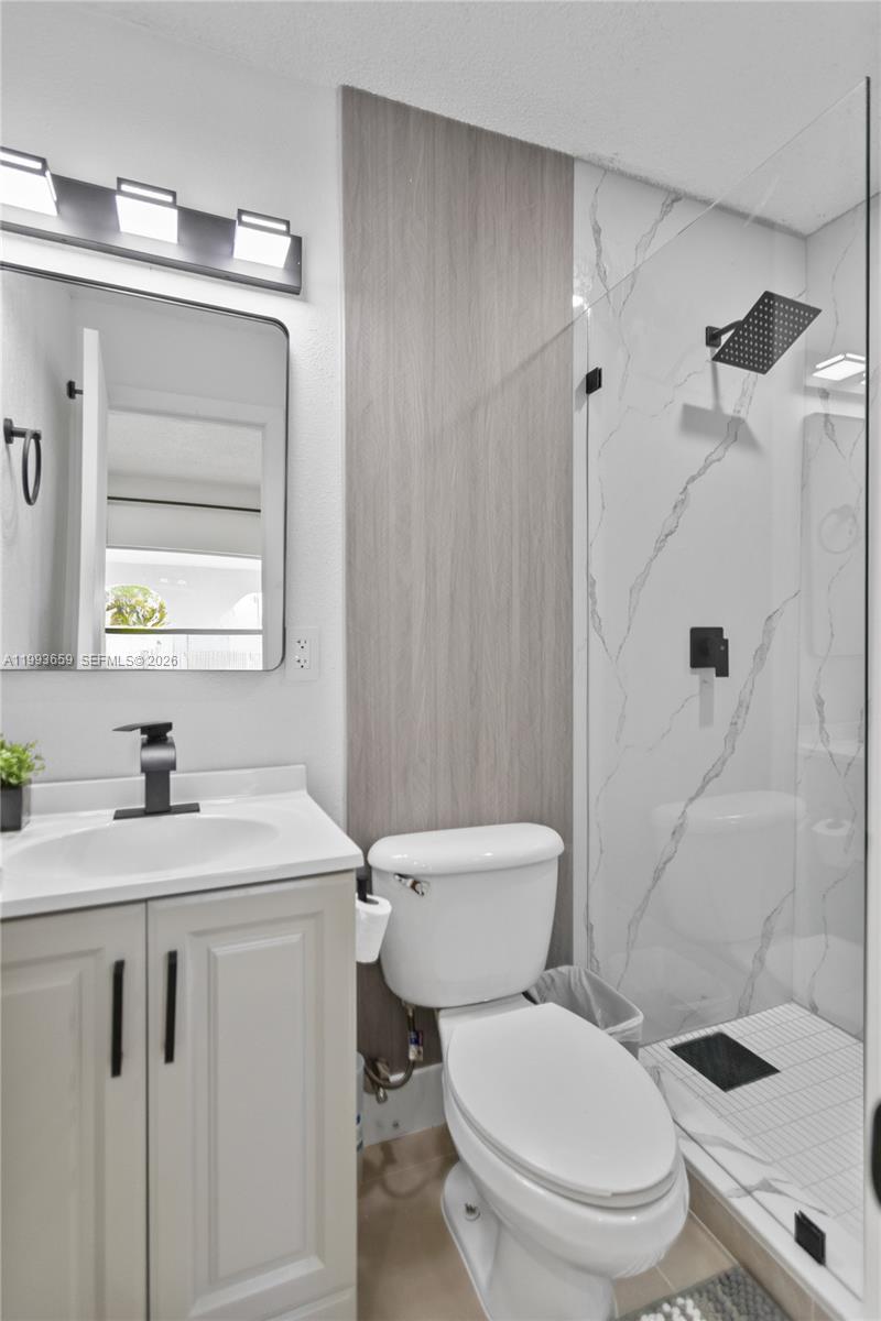 HIALEAH 7TH ADDN - Residential