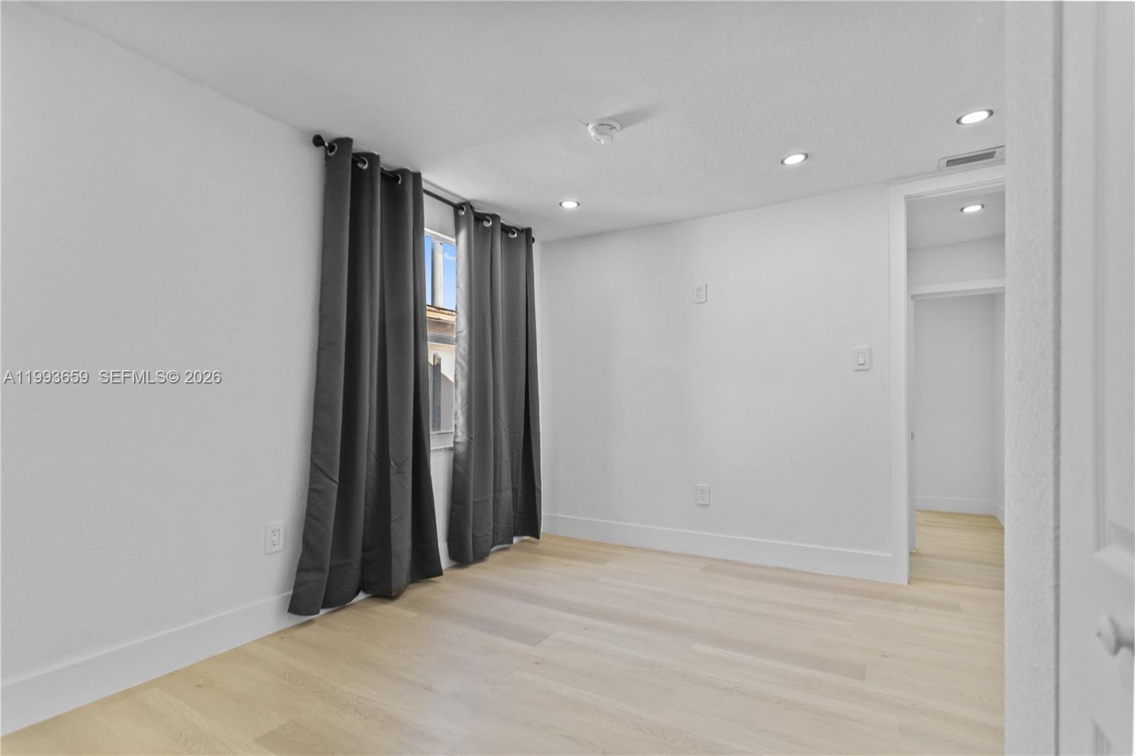 HIALEAH 7TH ADDN - Residential