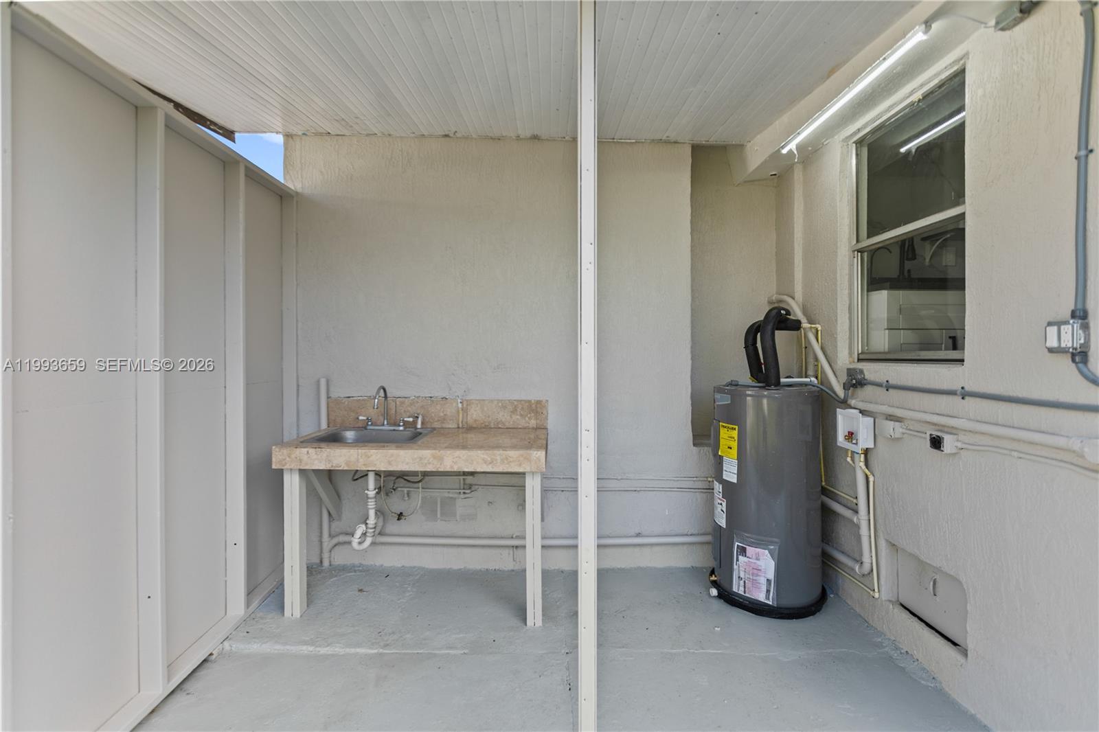 HIALEAH 7TH ADDN - Residential