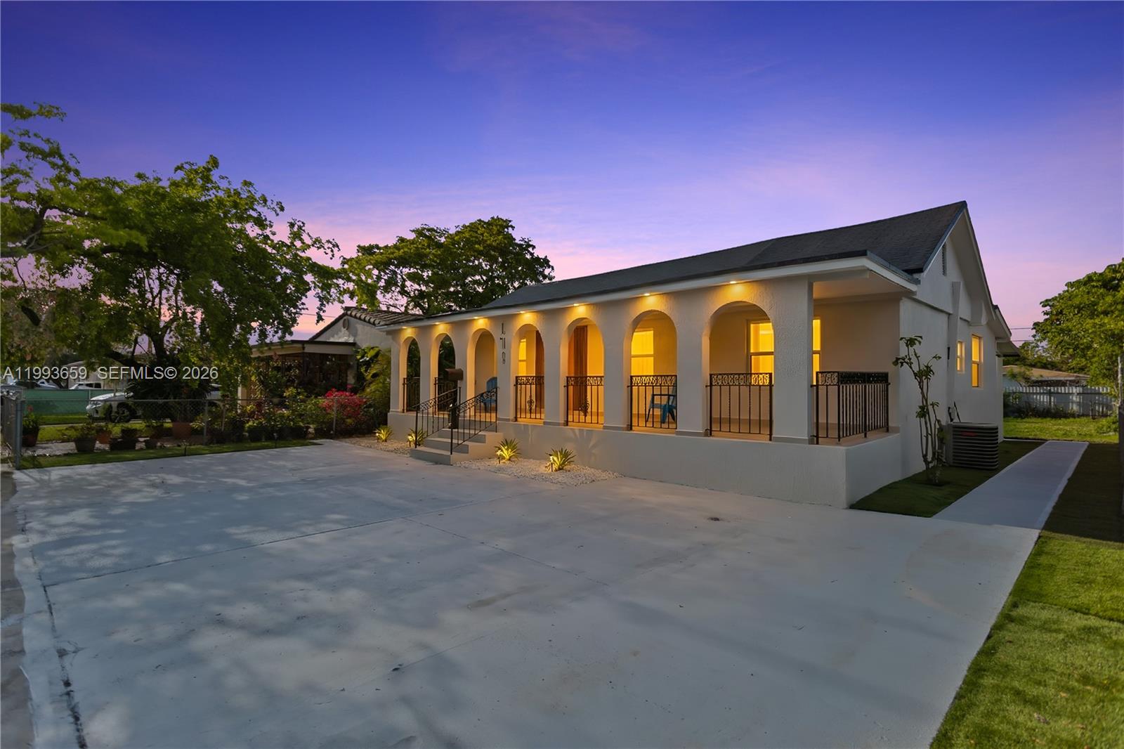 HIALEAH 7TH ADDN - Residential