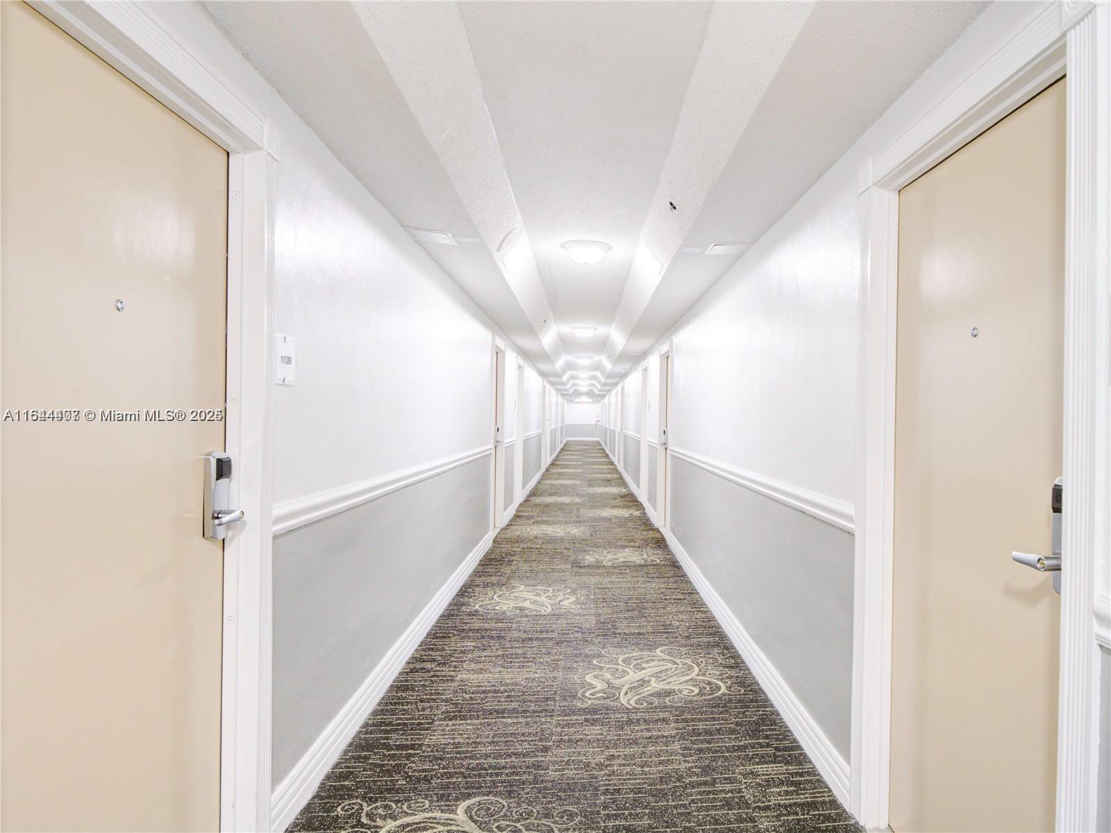 THE AVENTURA BEACH CLUB C - Residential