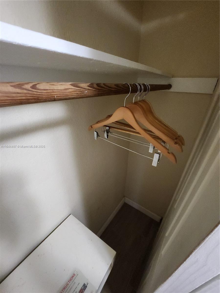 THE AVENTURA BEACH CLUB C - Residential