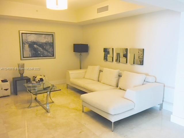 THE PENINSULA II CONDO - Residential Lease