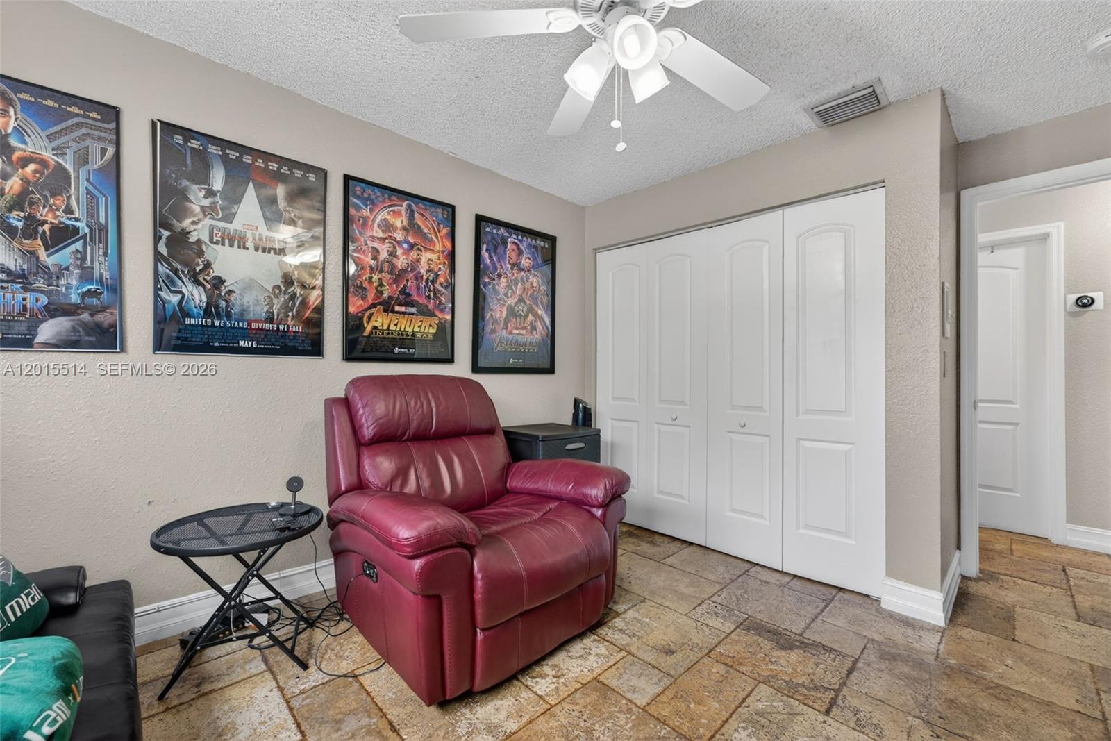 SHORES CALUSA - Residential