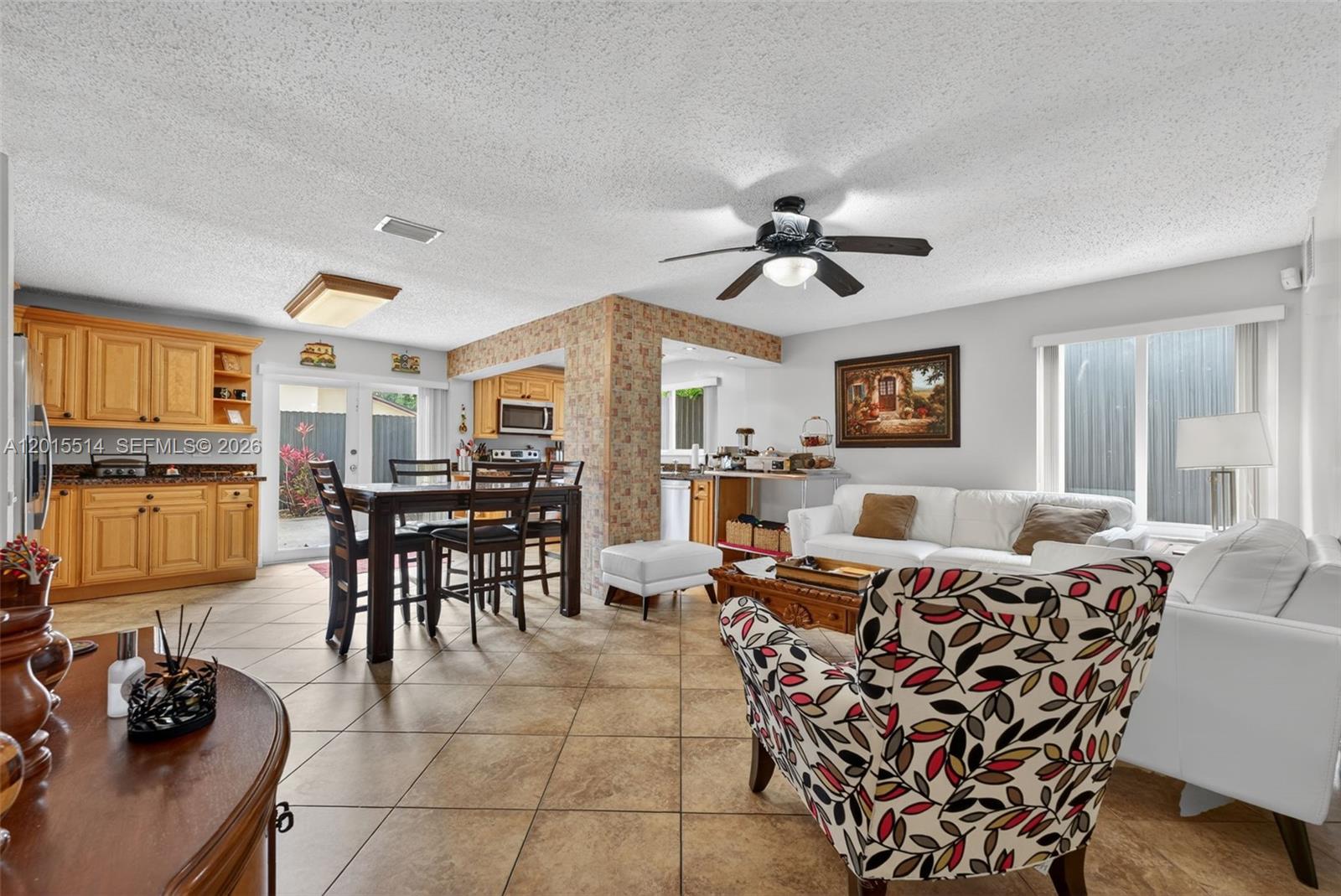 SHORES CALUSA - Residential