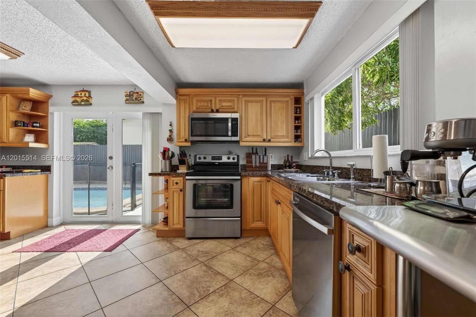 SHORES CALUSA - Residential