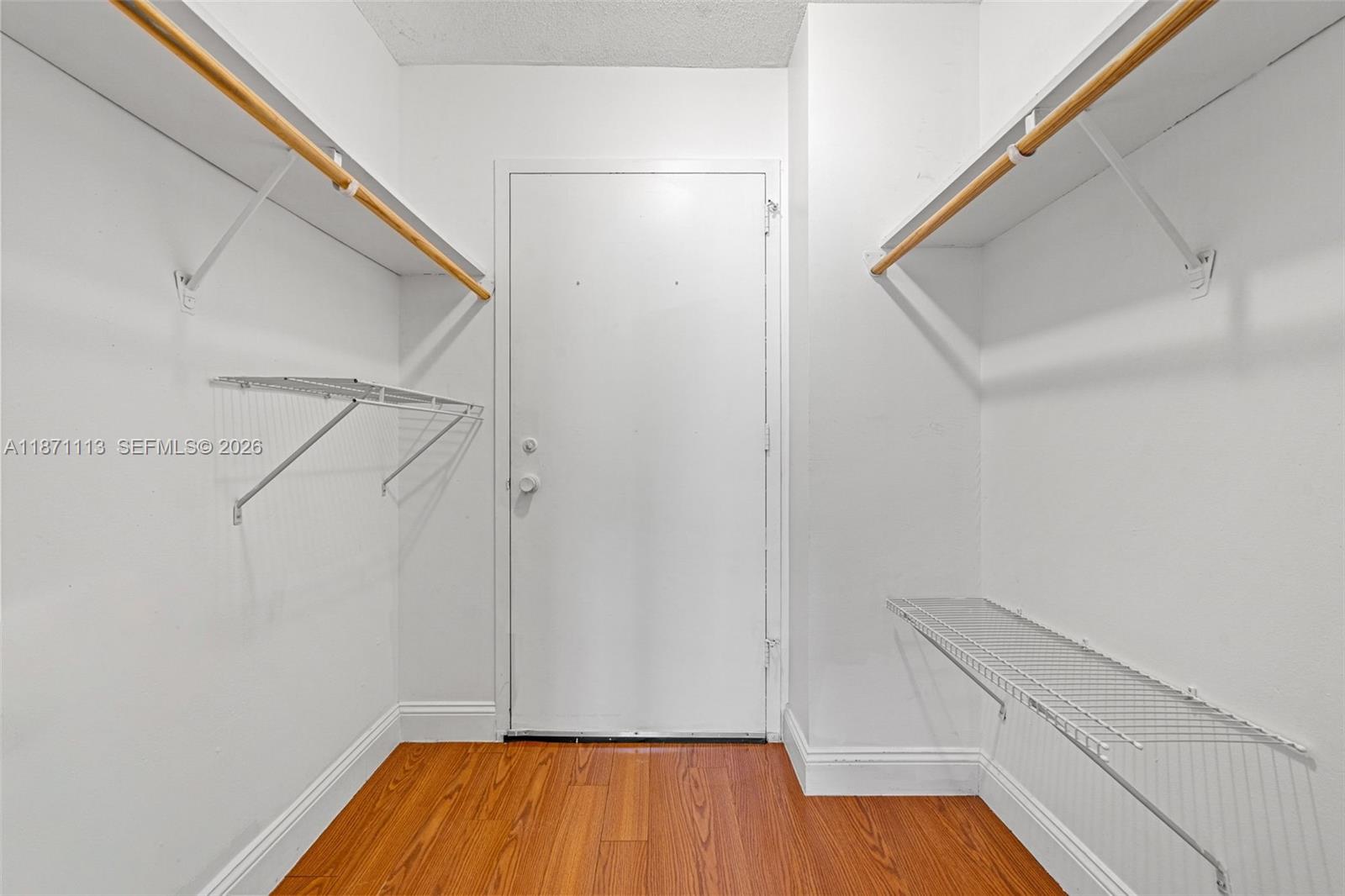 COMMODORE PLAZA CONDO - Residential