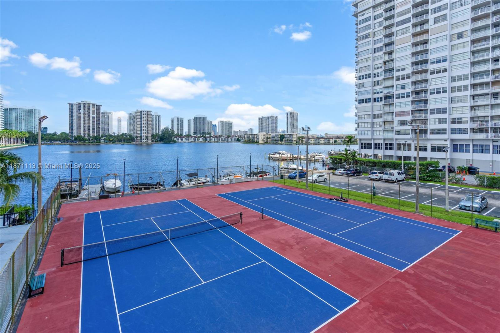 COMMODORE PLAZA CONDO - Residential