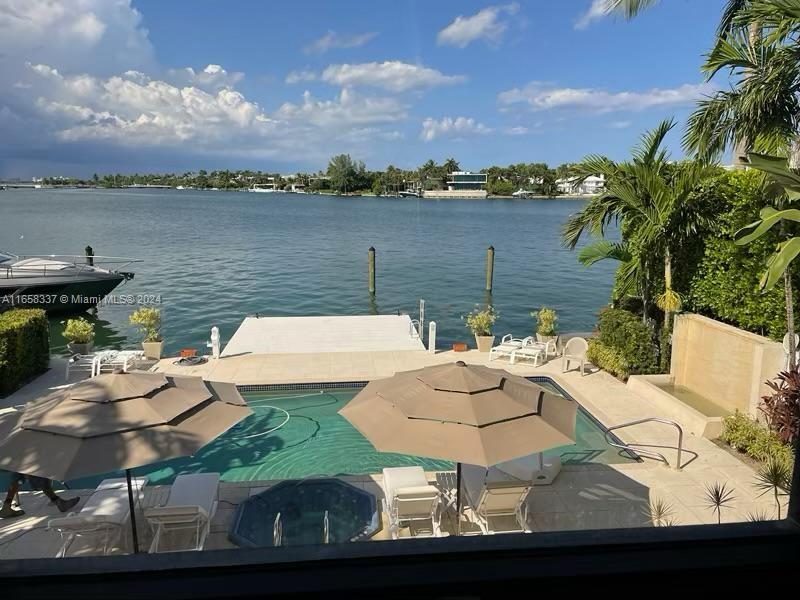 279 N Hibiscus Dr, Miami Beach, Miami-Dade County, Florida - 3 Bedrooms  
2 Bathrooms - 