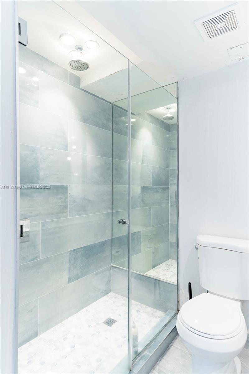 Mondrian - Residential