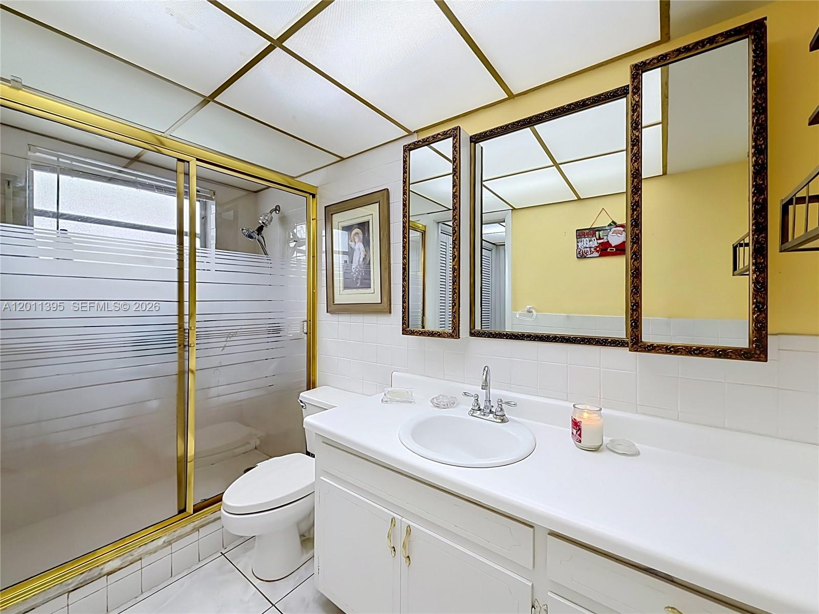 THIRD GULFSTREAM GARDEN - Residential