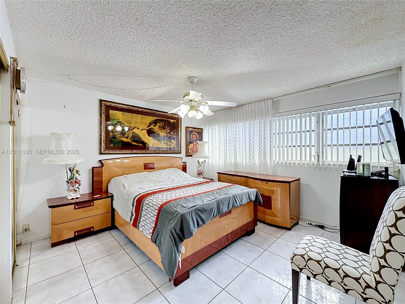 THIRD GULFSTREAM GARDEN - Residential