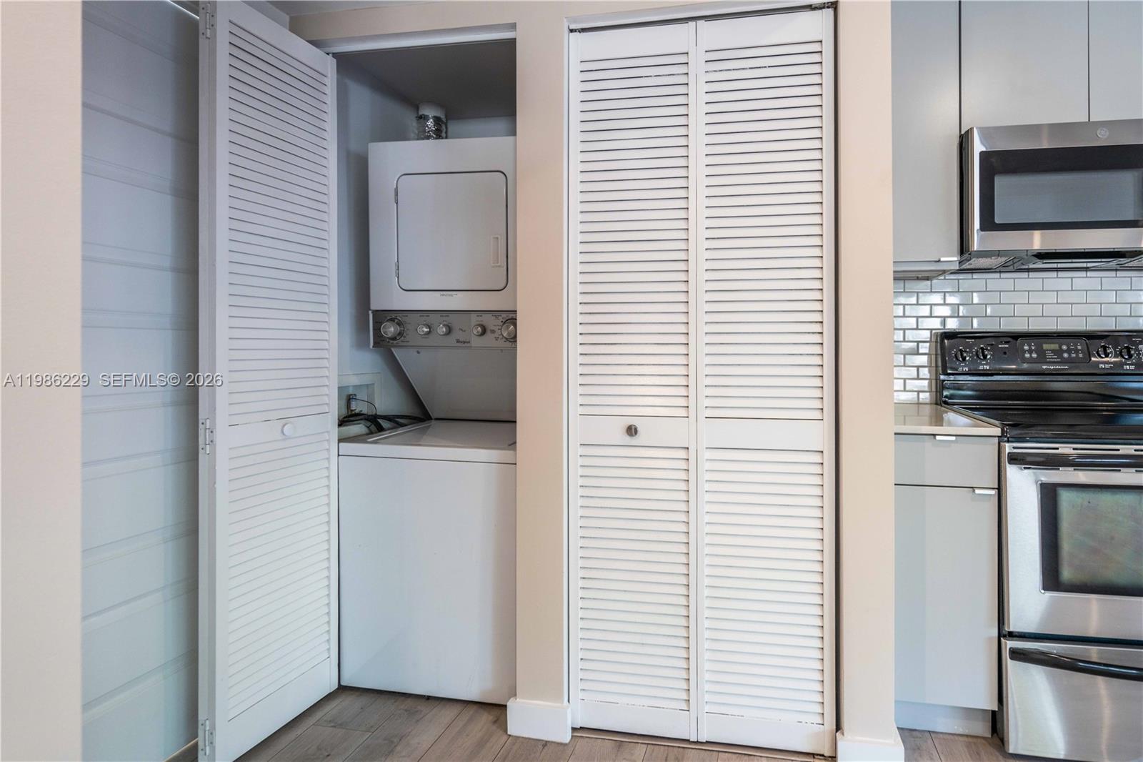 CORAL RIDGE GALT ADD - Residential Lease