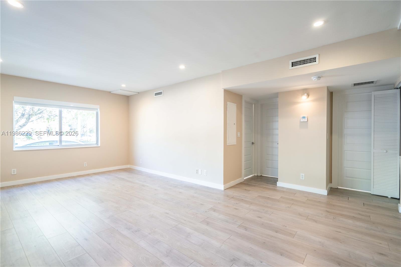 CORAL RIDGE GALT ADD - Residential Lease