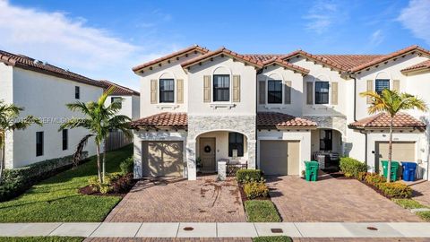 Photo of 11919 SW 247th Ter, Homestead, FL 33032 (MLS # A12003226)