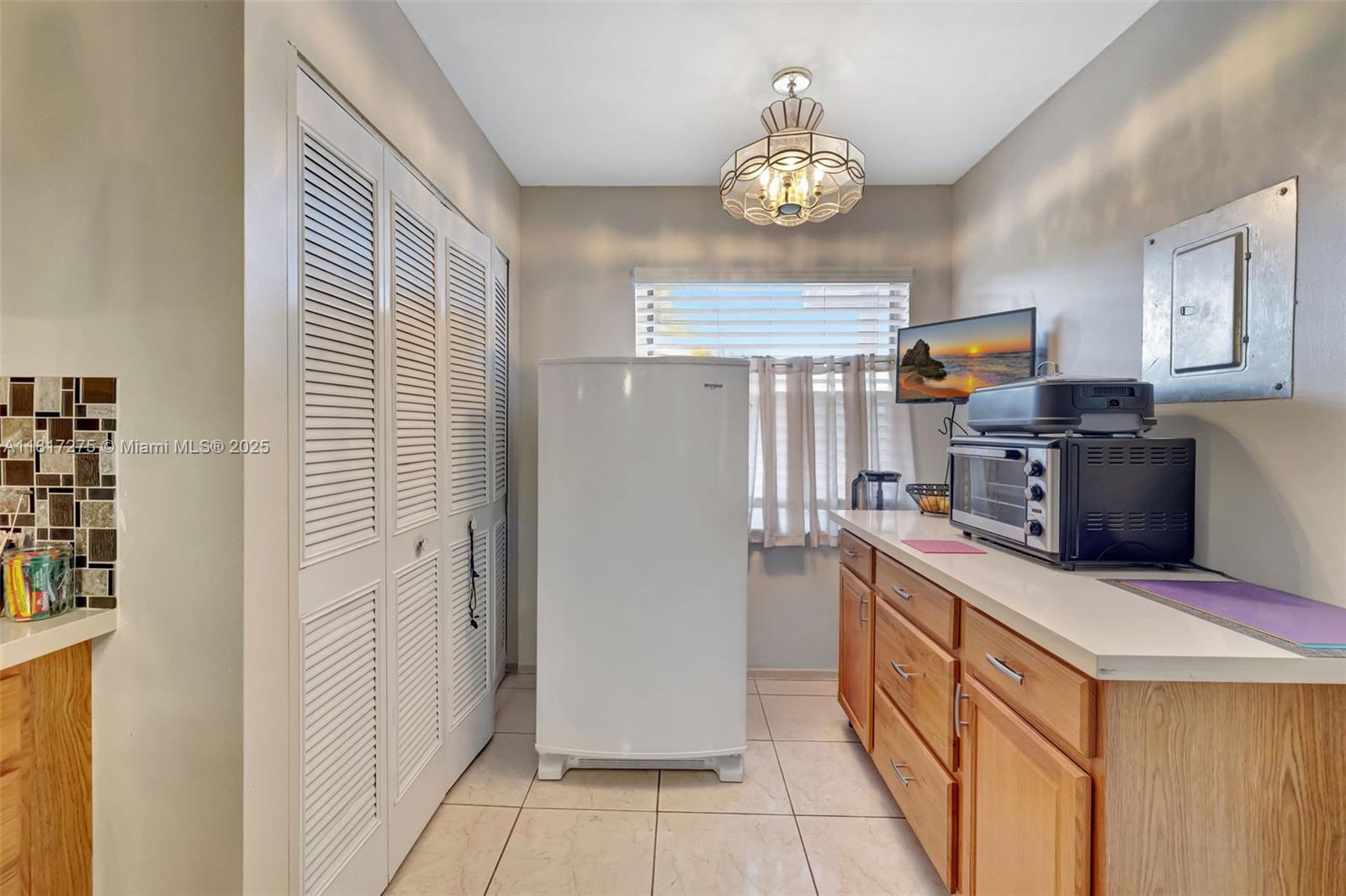 PALM LAKES CONDO - Residential