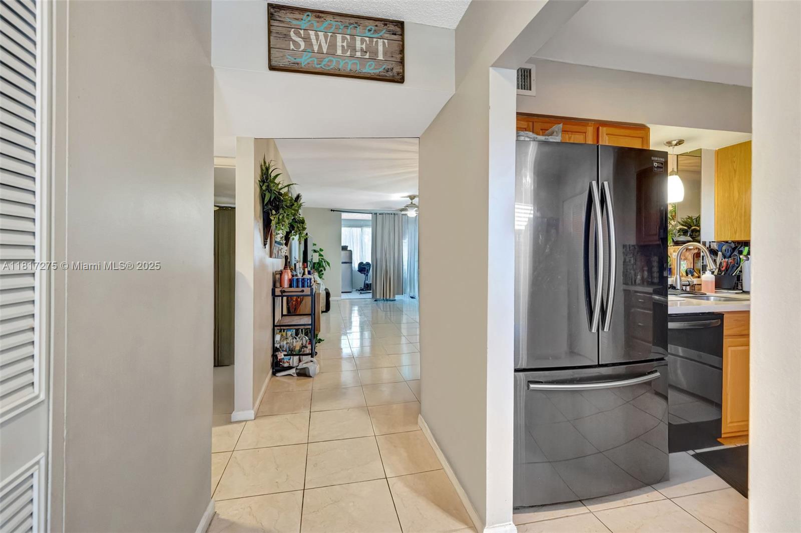 PALM LAKES CONDO - Residential