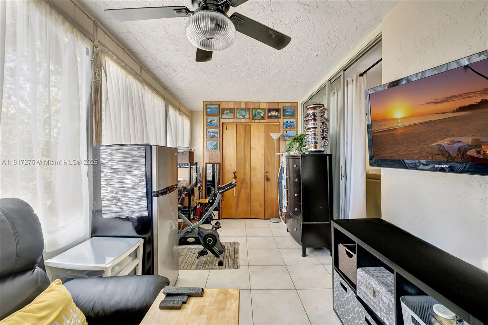 PALM LAKES CONDO - Residential