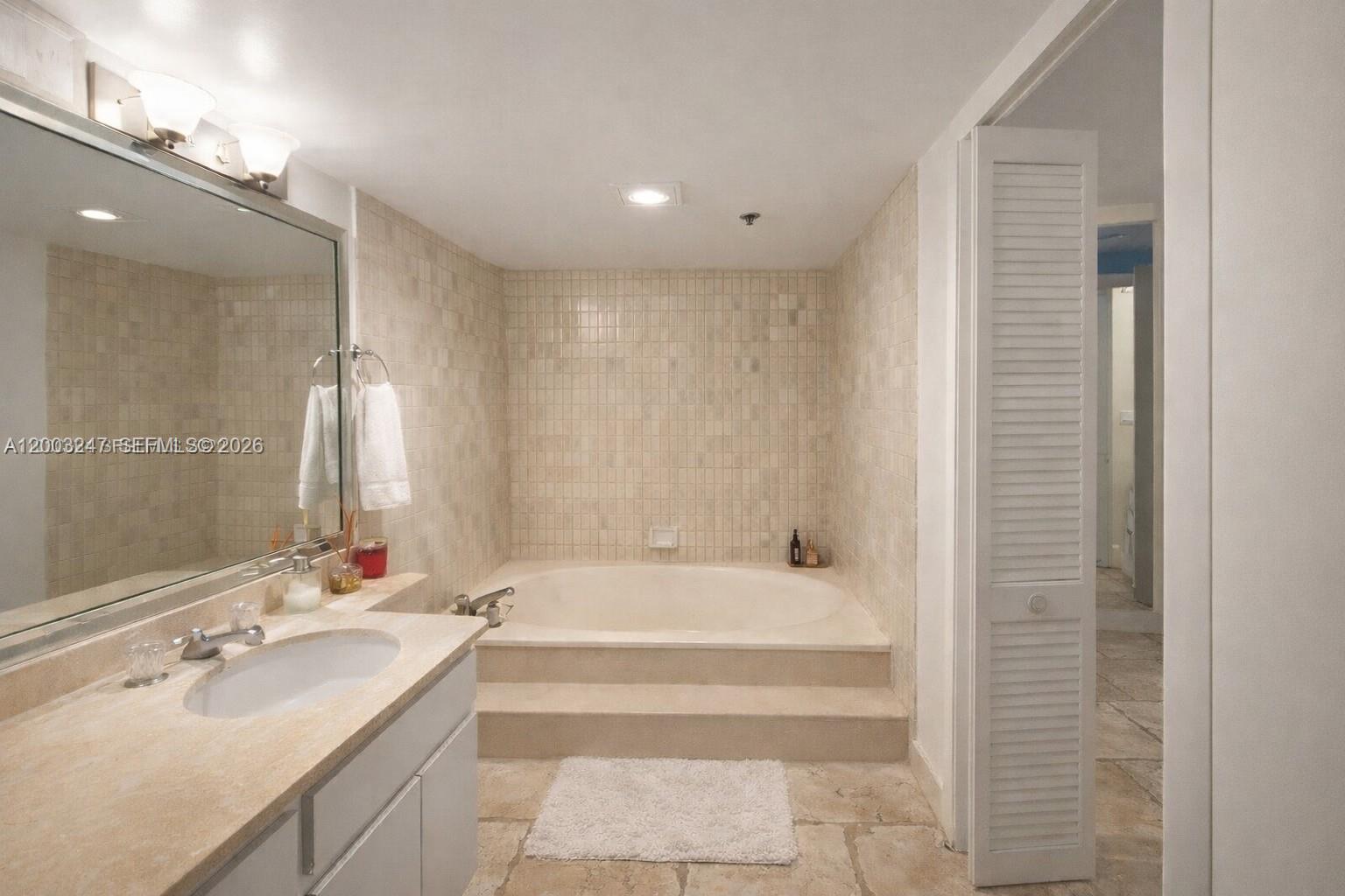 KEY COLONY NO 2 CONDO - Residential Lease