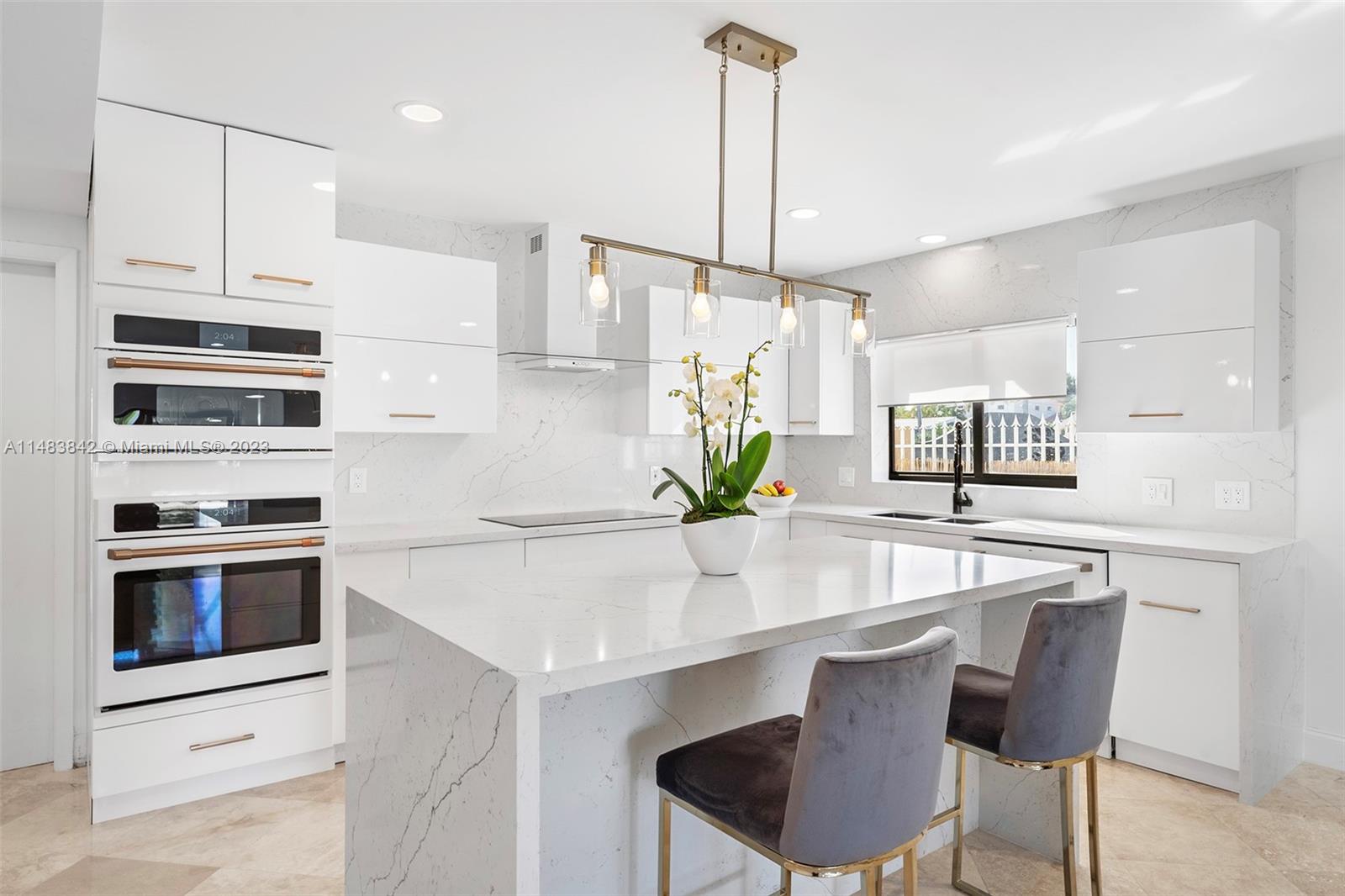 BAY CREST SEC 3 - Residential