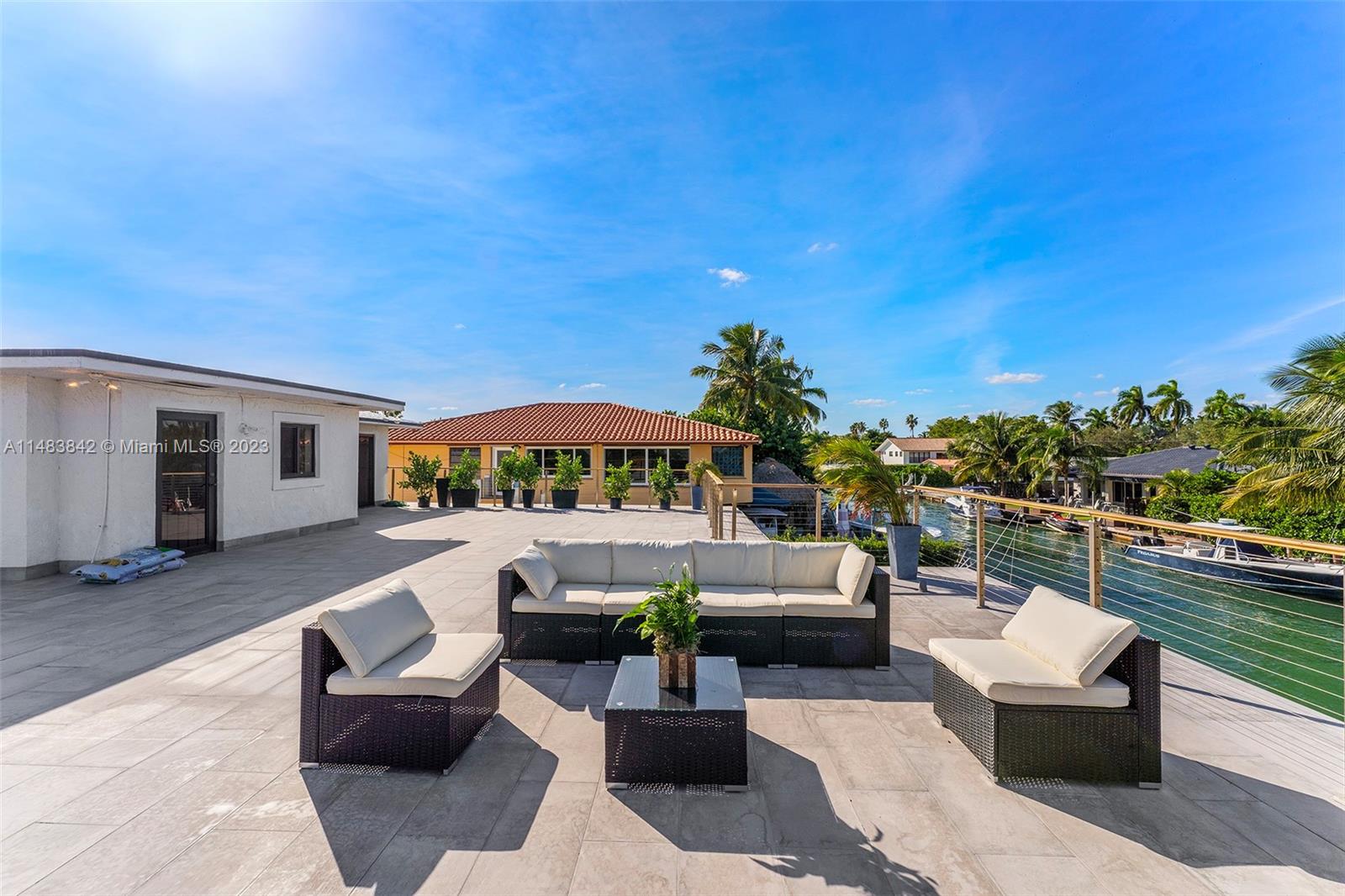 BAY CREST SEC 3 - Residential