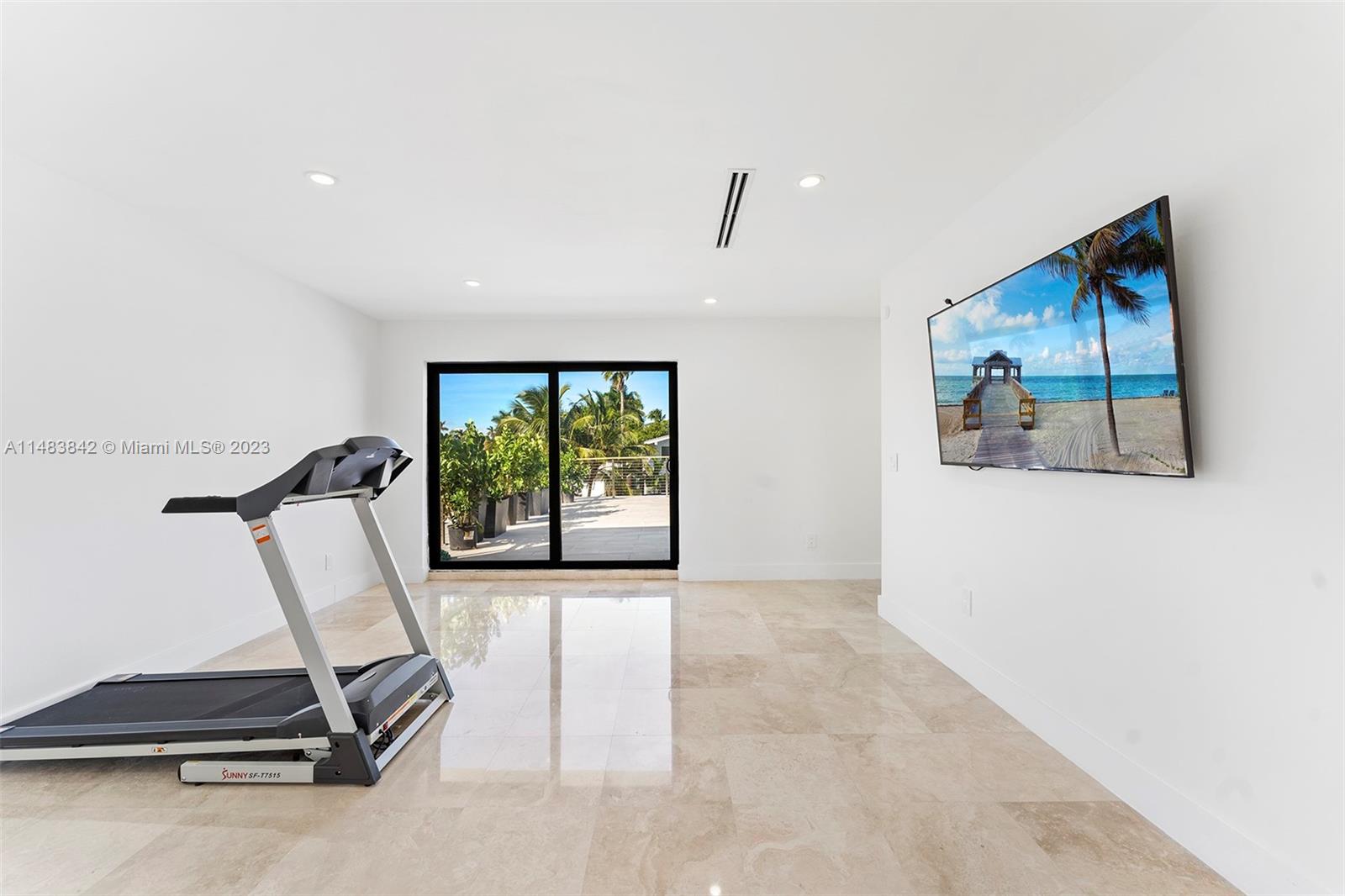 BAY CREST SEC 3 - Residential