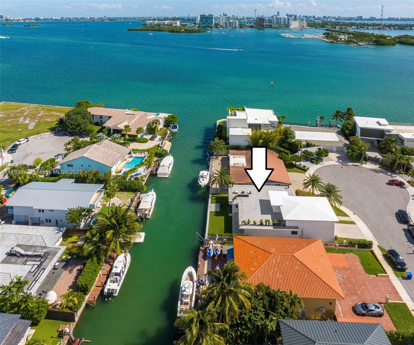 BAY CREST SEC 3 - Residential