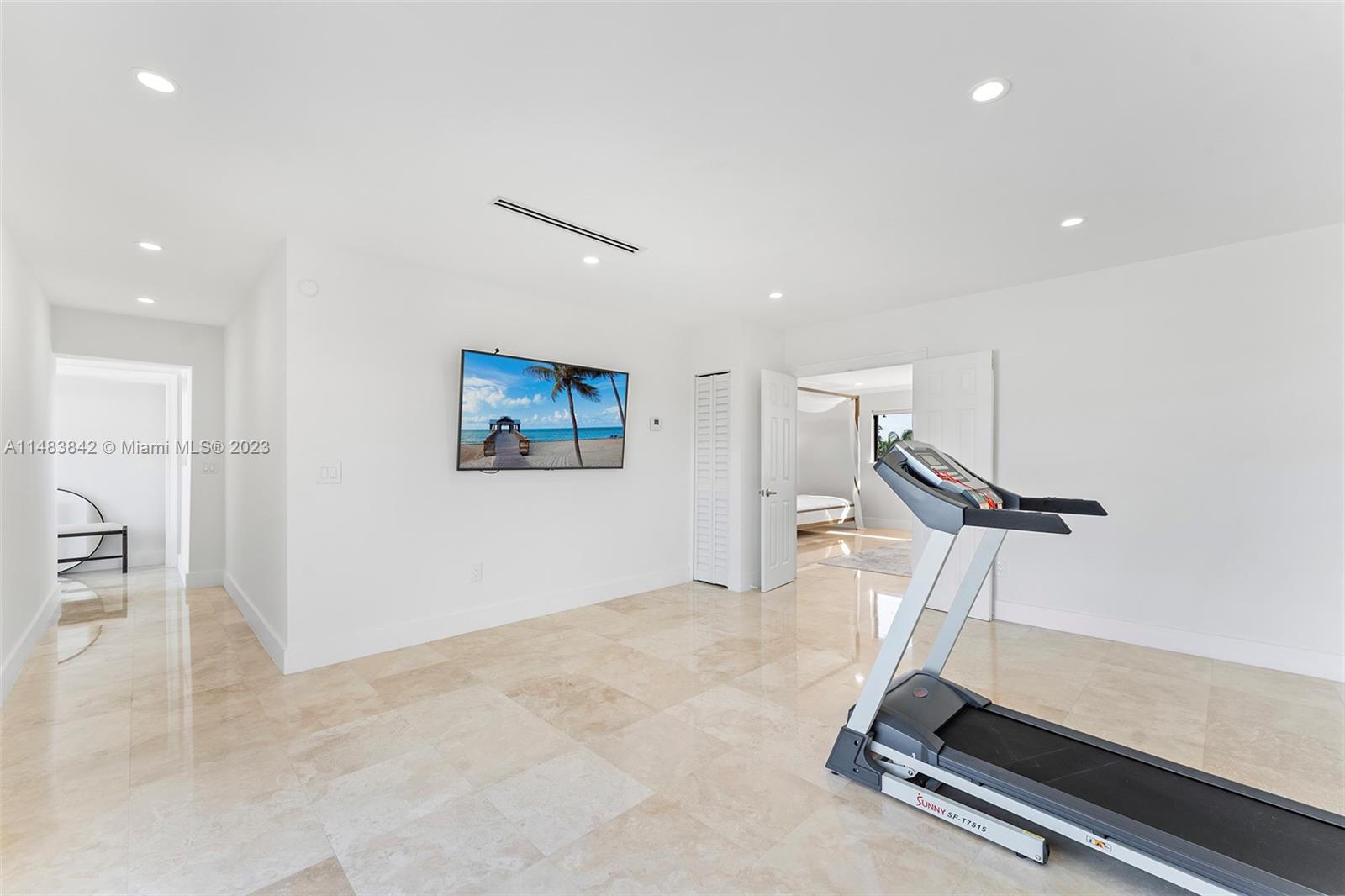 BAY CREST SEC 3 - Residential