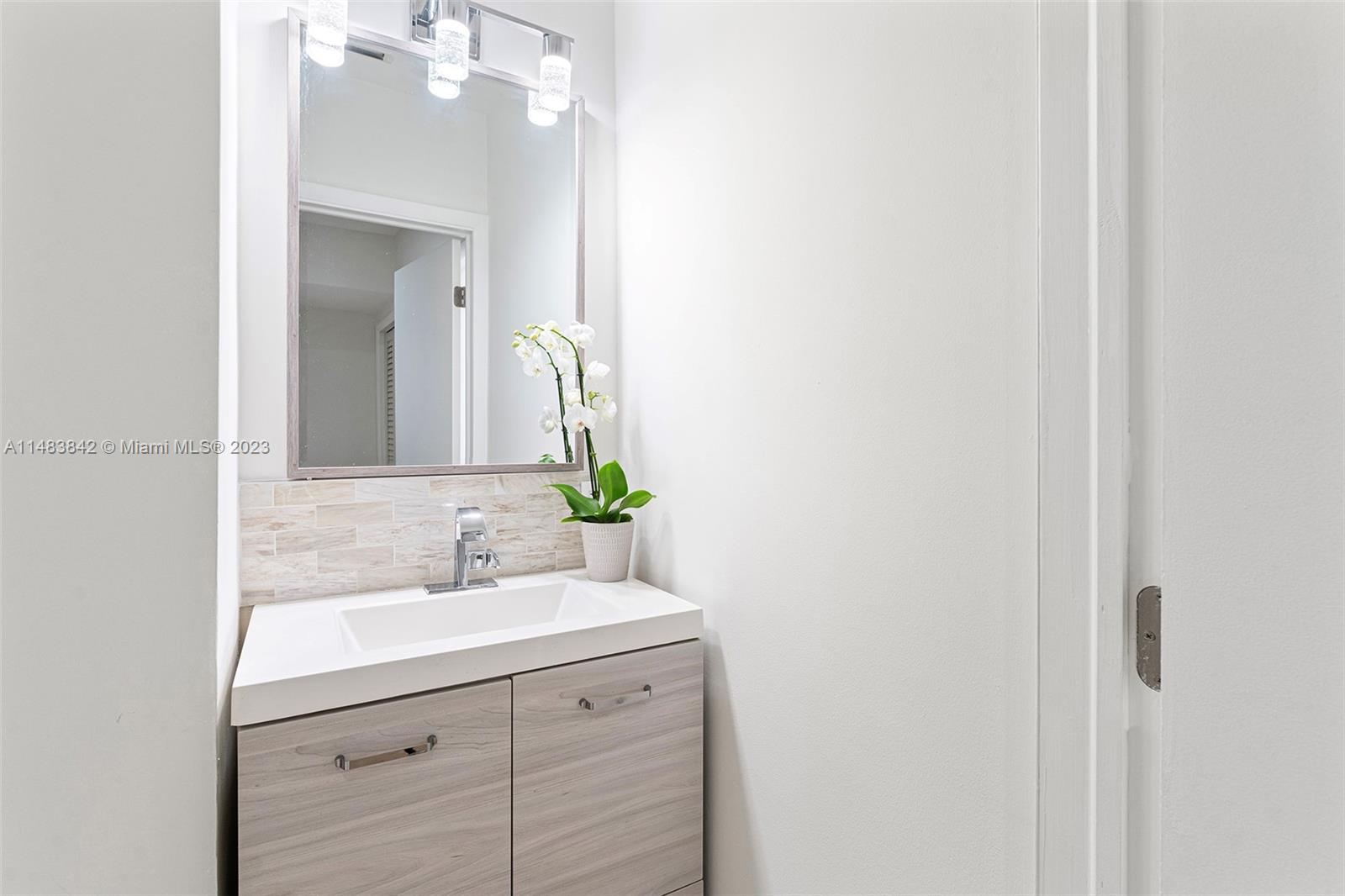 BAY CREST SEC 3 - Residential