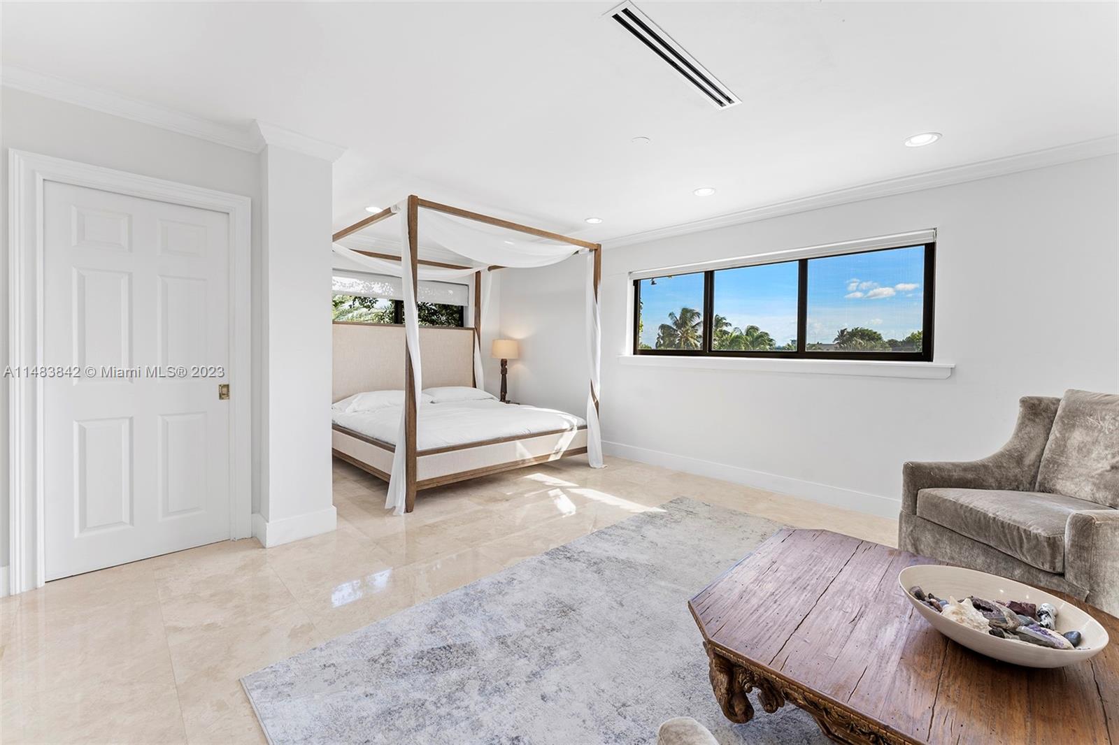 BAY CREST SEC 3 - Residential