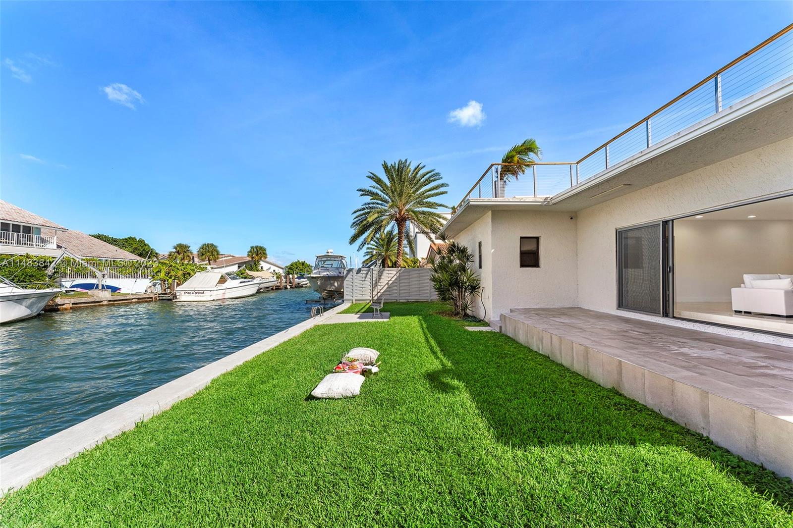 BAY CREST SEC 3 - Residential