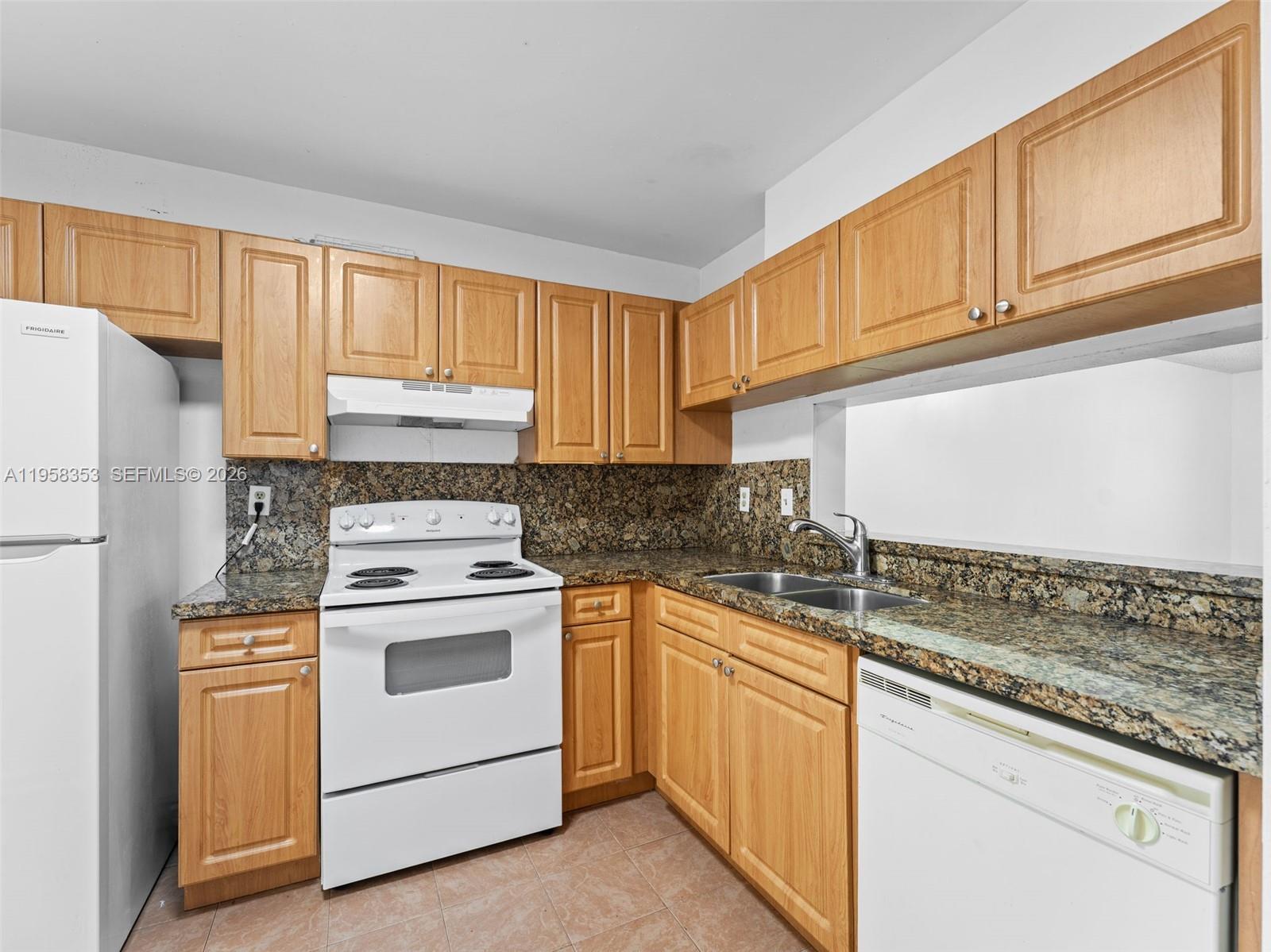 ELAN AT CALUSA CONDO VII - Residential